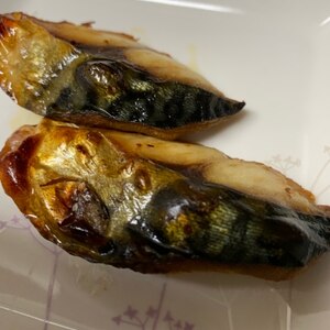 フライパンで♪胡椒を利かせた焼きサバ